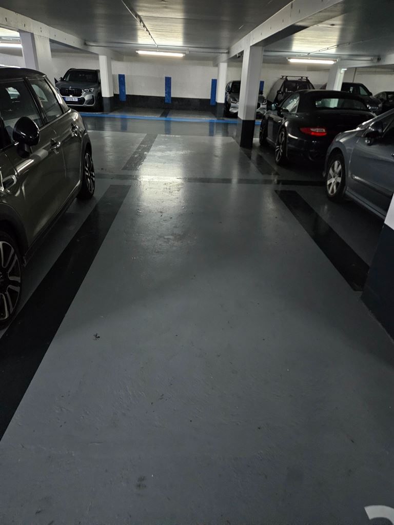 parking en location sur PARIS (75016)