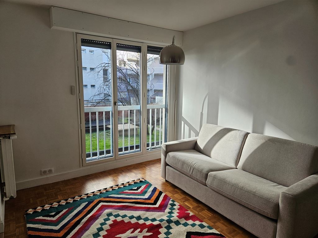 appartement 2 pièces en location sur PARIS (75015)