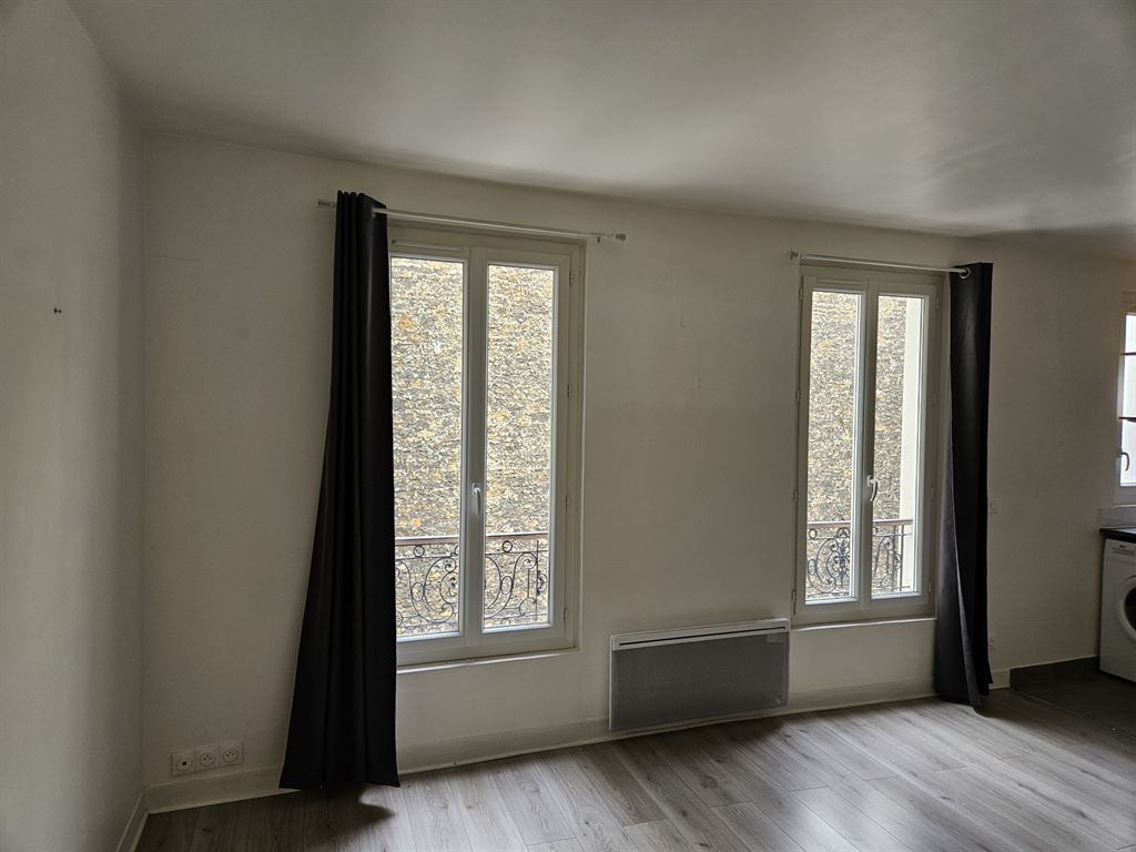 appartement 1 pièce en location sur PARIS (75018)