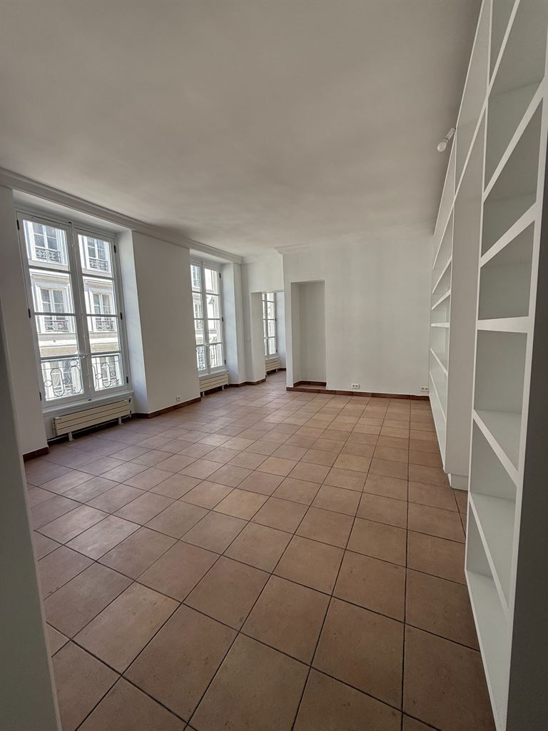 appartement 5 pièces en vente sur PARIS (75003)
