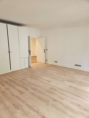 appartement 2 pièces en location sur PARIS (75008)