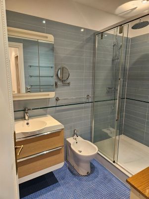 appartement 2 pièces en location sur PARIS (75008)