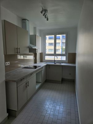 appartement 4 pièces en location sur PARIS (75015)