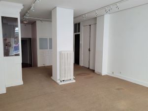 commerce en location sur PARIS (75015)