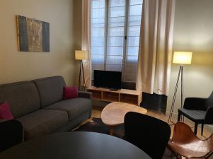appartement 2 pièces en location sur PARIS (75007)