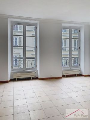 appartement 5 pièces en vente sur PARIS (75003)