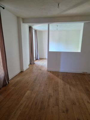 commerce en location sur LE PRE ST GERVAIS (93310)